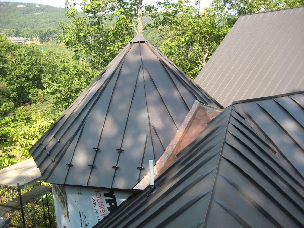 Professional Roof Tarp Installation by Craftsman Roofing in Crawford